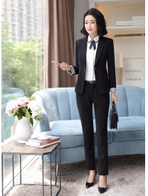 女式一?？畚餮b黑色